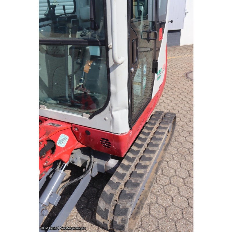 Kettenbagger Takeuchi TB 216