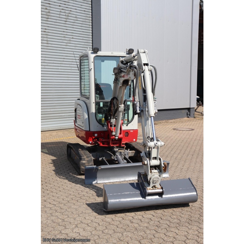 Kettenbagger Takeuchi TB 225