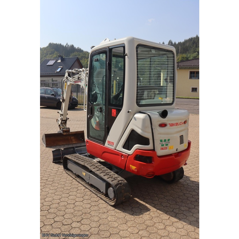 Kettenbagger Takeuchi TB 225