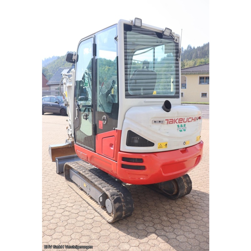 Kettenbagger Takeuchi TB 230