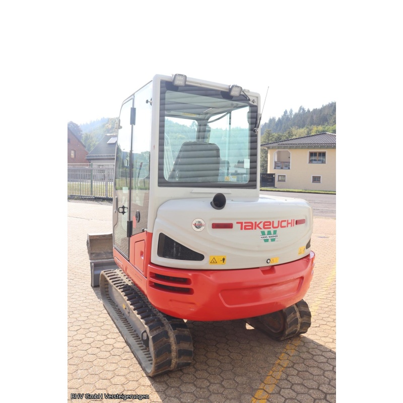 Kettenbagger Takeuchi TB 240